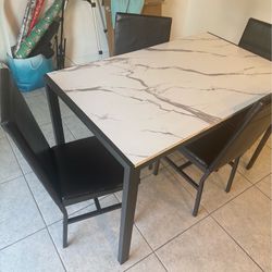 Dinning Table