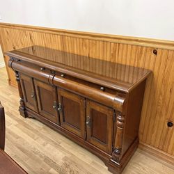 Side table $200 dining table and chairs with table leaf $350  like New