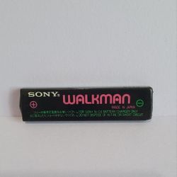Sony Walkman Flat Battery NC-5WM UNTESTED FOR PARTS AS IS.
The battery is genuine and is SOLD AS IS.