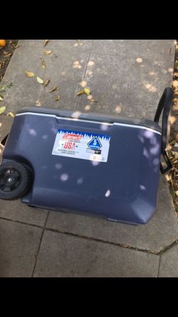 Coleman 62-Quart Xtreme 5-Day Hard Cooler with Wheels, Slate