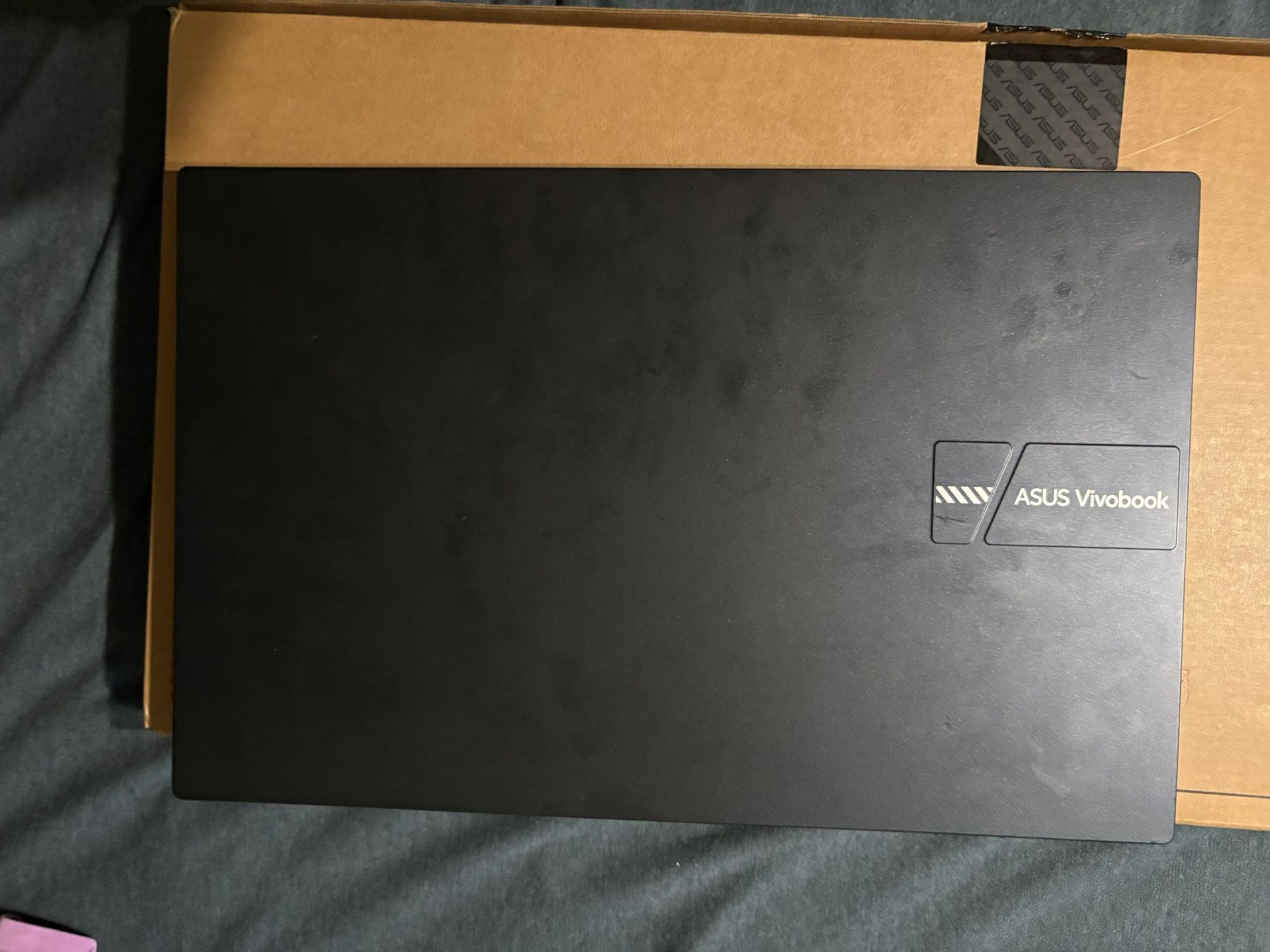 ASUS vivio book laptop