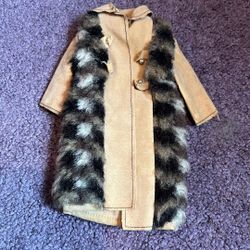 BARBIE VINTAGE 1972 SUEDE 'N FUR , COAT