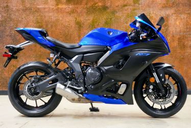  2024 Yamaha r7