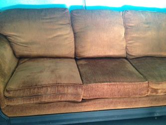 Sofa no love seat