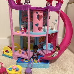 Barbie Dollhouse, Chelsea Playhouse Set with Transforming Areas &