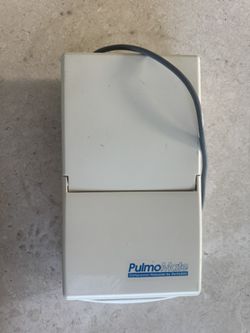 PulmoMate Compressor/Nebulizer by DeVilbiss