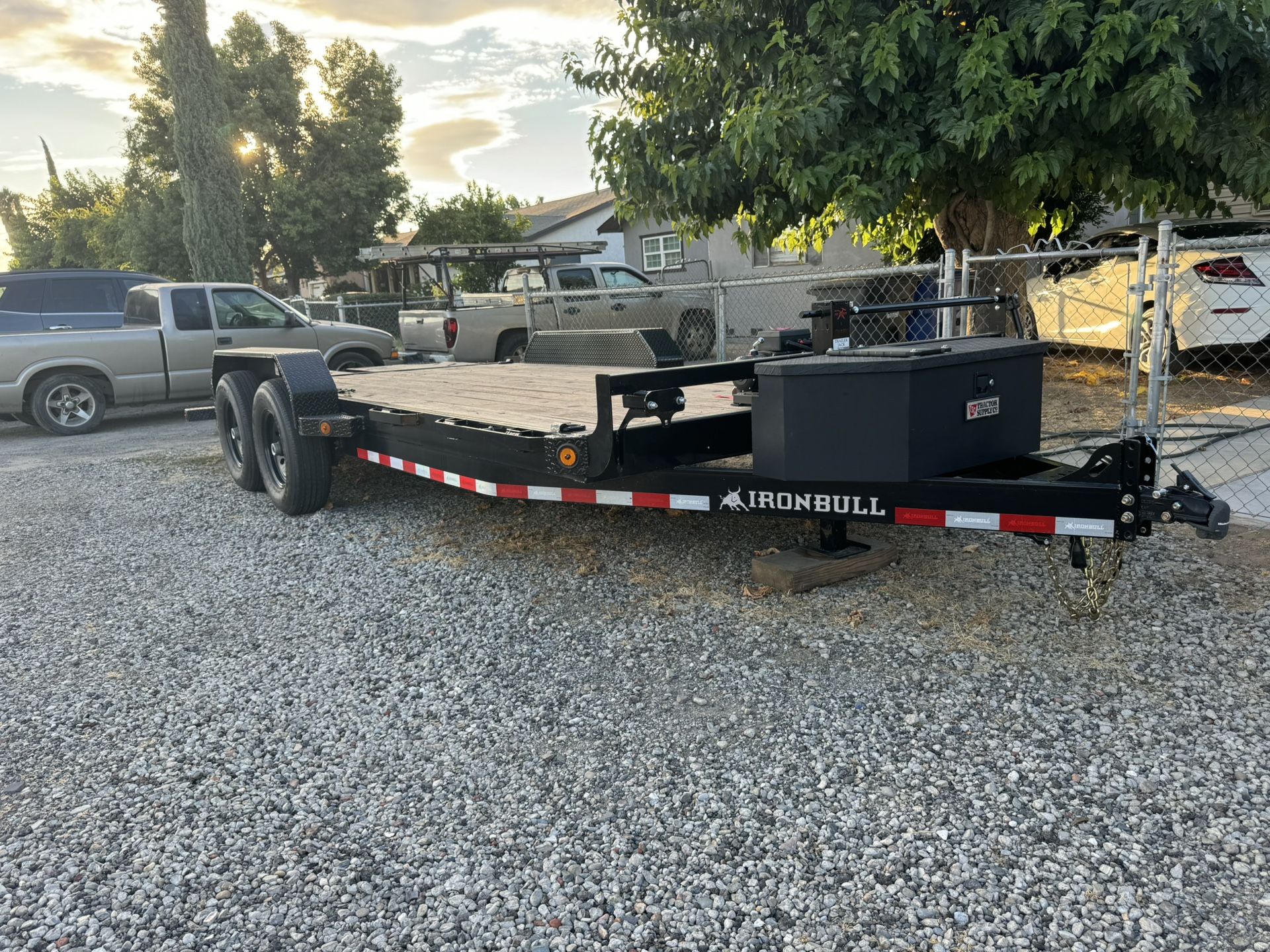 2024 Equipment And Car Hauler Trailer 
