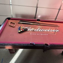 Pool Table ( Lightweight)