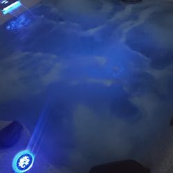 5 Seater Hot Tub