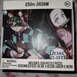 Demon Slayer Puzzle In Collectors Tin New