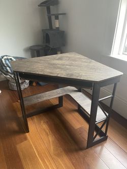 Corner Desk