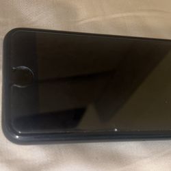 Iphone 8 (Unlocked)