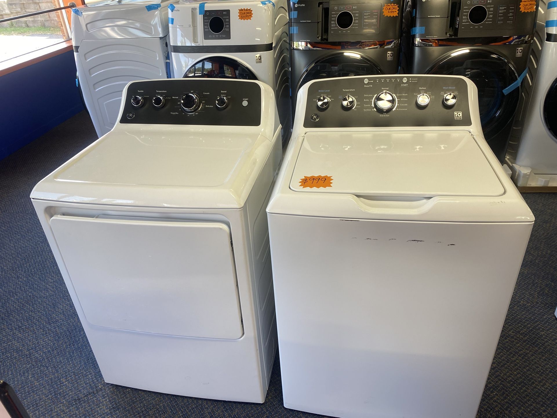 GE WASHER AND DRYER SET