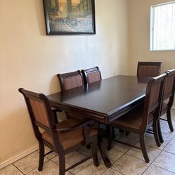 Dining Table with 6 Chairs 