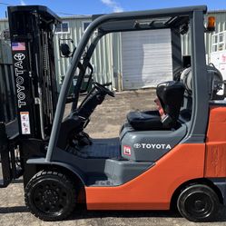 Toyota (2017) 8FGCU25 Lp Forklift!!