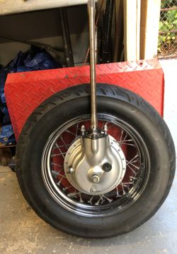 1998 Suzuki C 50 Volusia rear wheel and diff
