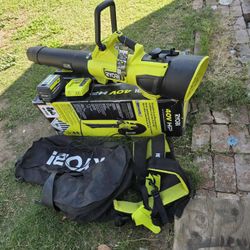 40V HP Brushless 100 MPH 600 CFM Cordless Leaf Blower/Mulcher/Vacuum with (2) 4.0 Ah Batteries and Charger