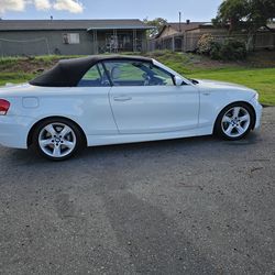 2009 BWM 136i clean title