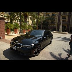 2022 BMW 330e - Hybrid plug-in