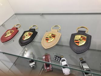 PORSCHE Keychain