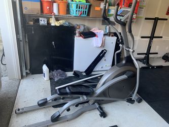 Vision Fitness X6200 HRT Elliptical 