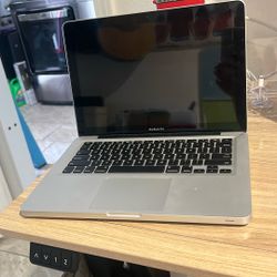MacBook Pro Late 2008 For Parts 