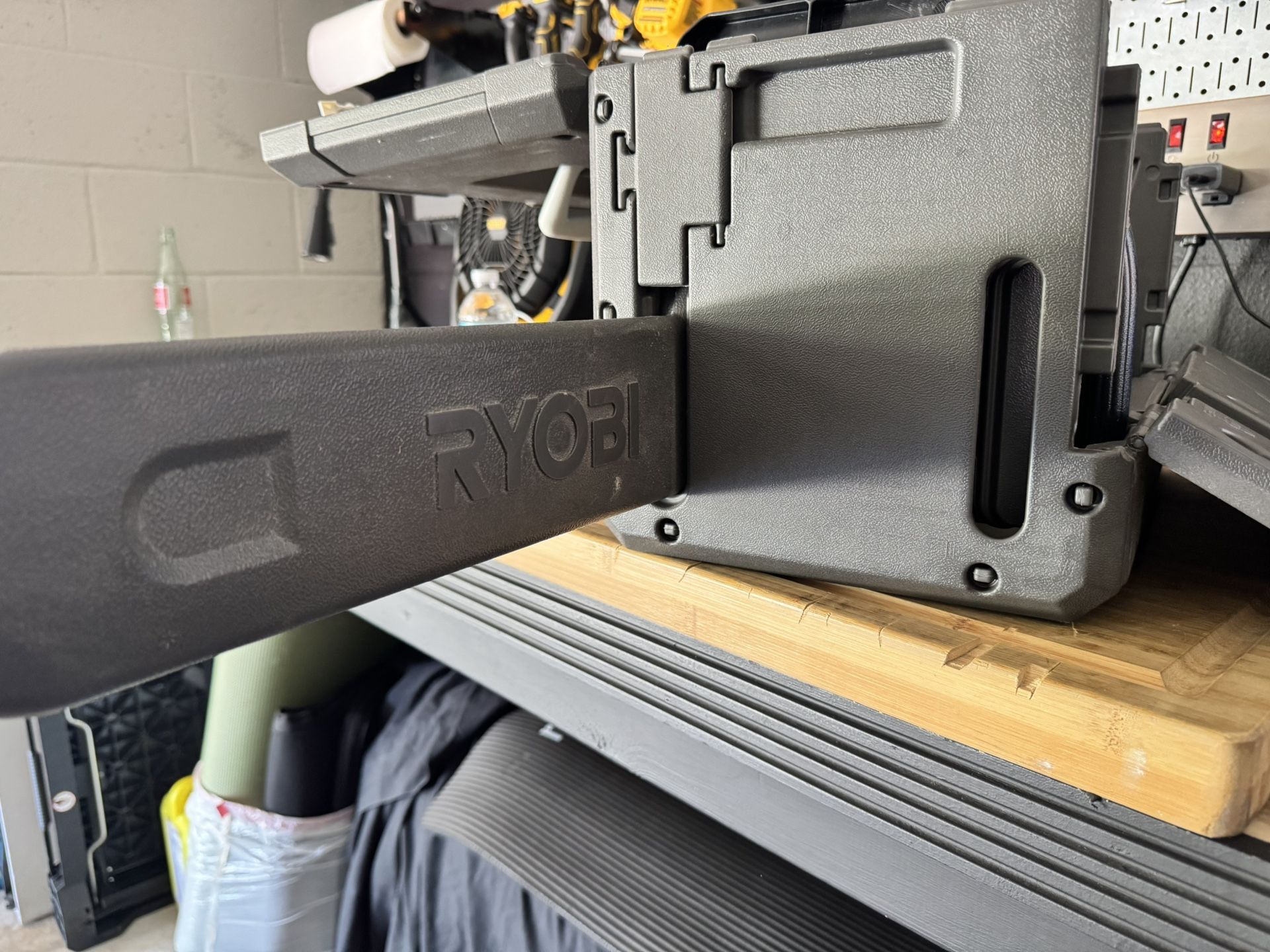 Ryobi Gas Chain Saw
