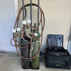 Oxy acetylene welding outfit