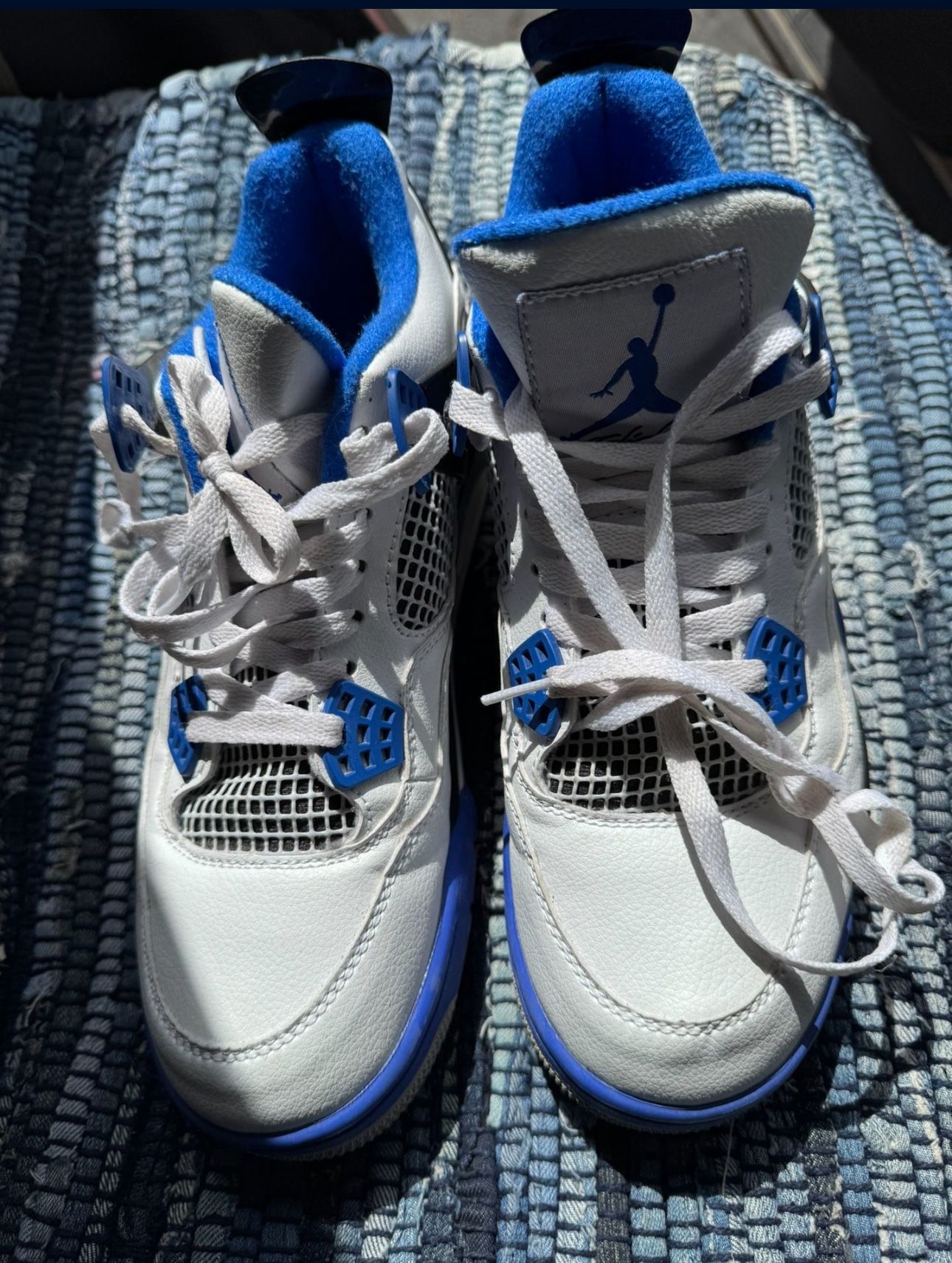 Jordan 4 Retro Mid Motorsport