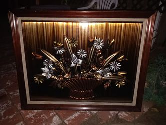 Metallic Flower Frame
