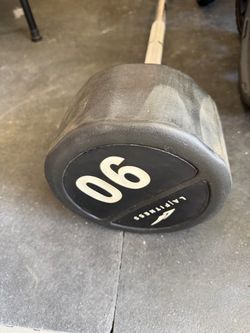 90 lb LA Fitness barbell