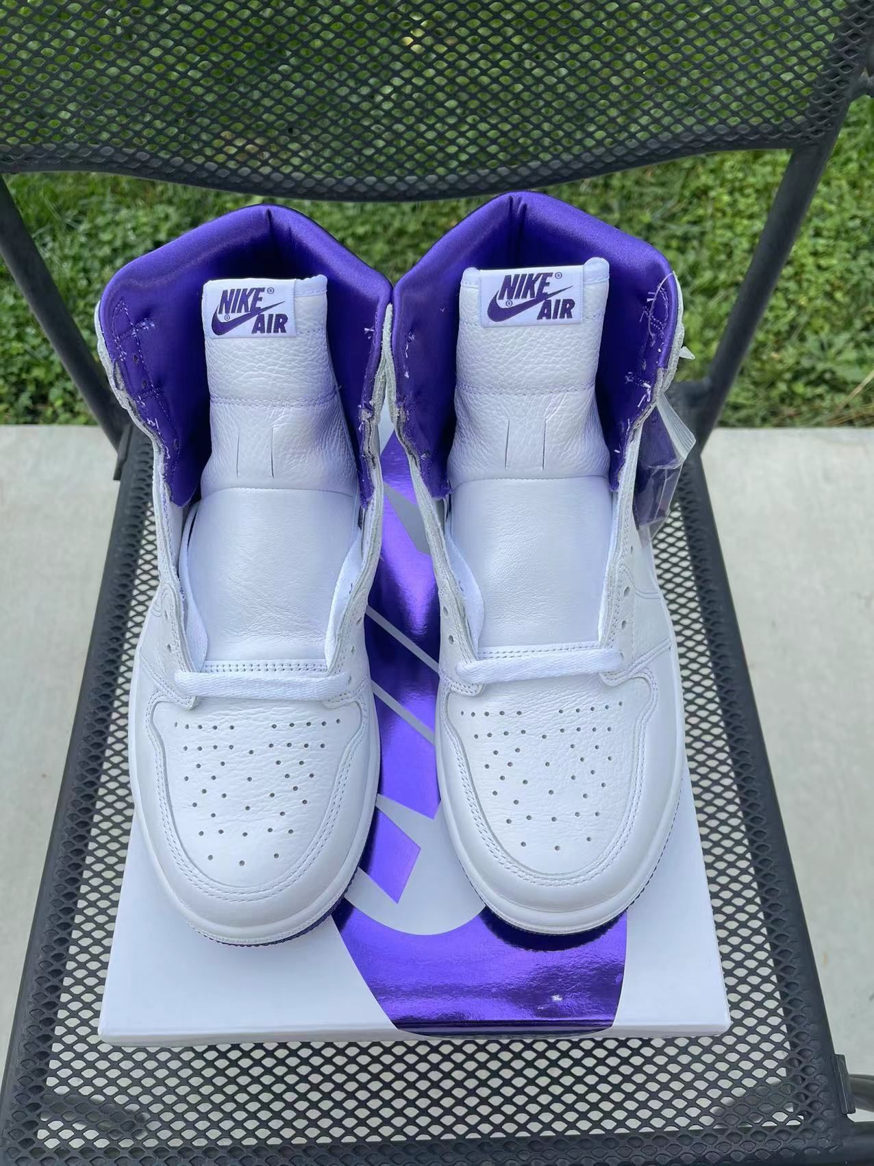 Jordan 1 Retro High Court Purple (w)