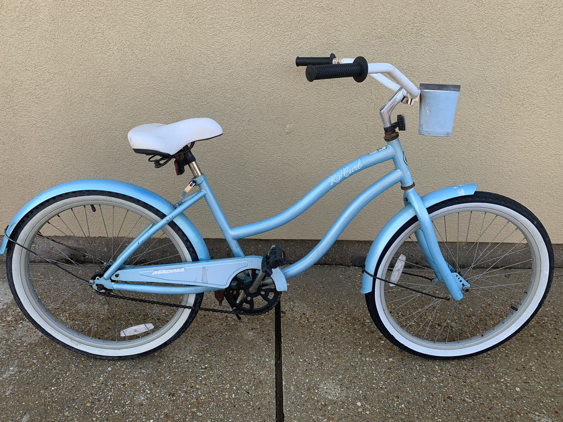Magna Rip Claw Magna Rip Curl Bike Cruiser for Sale in Ama, LA - OfferUp