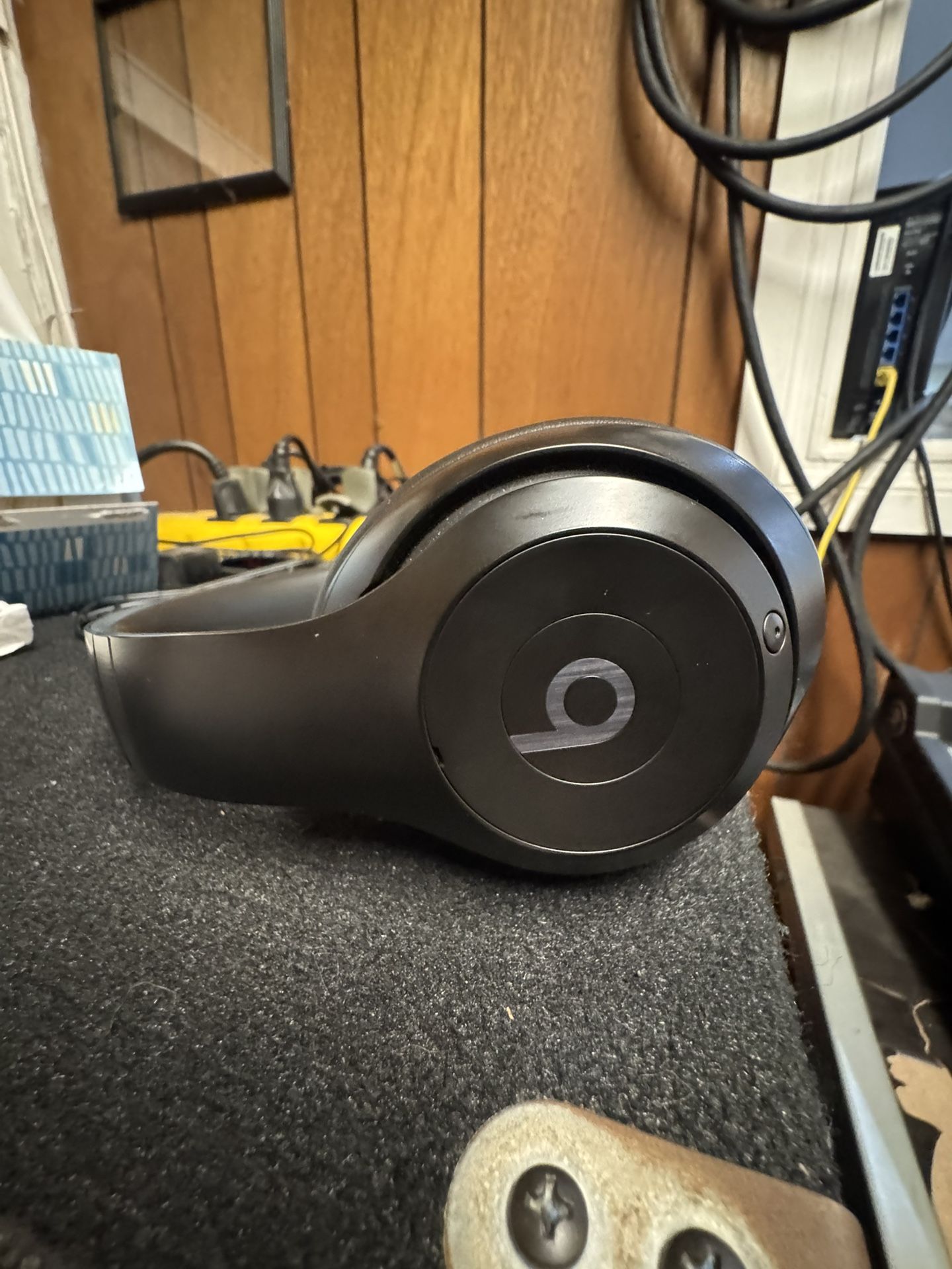 Beats Studio Pro