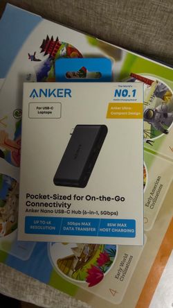 Pocket-sized for on-the-go connectivity USB-C  loptos