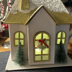 Plutz Style Card  Board alightup Village House