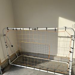 Soccer Rebounder Net