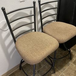 Bar Stool / Chairs 