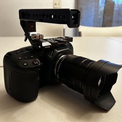 Blackmagic 4K With 12-60mm Lens