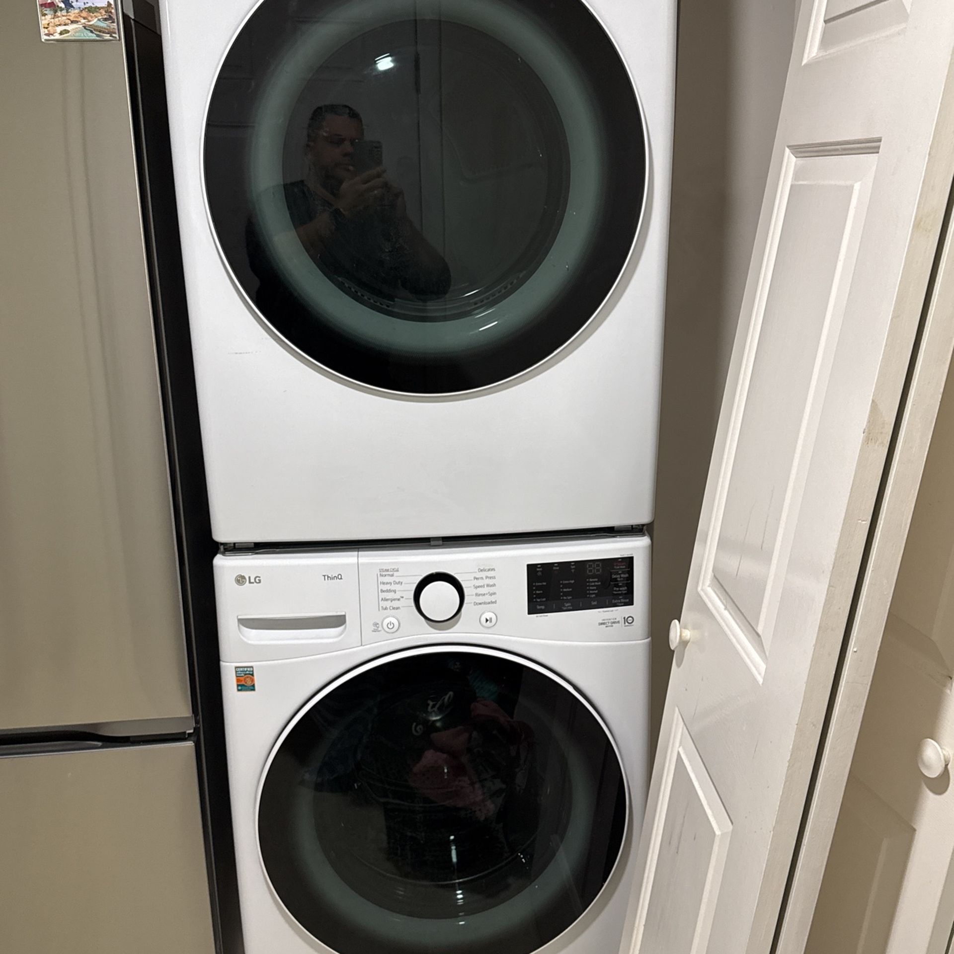 Stackable LG Washer And Dryer Electric