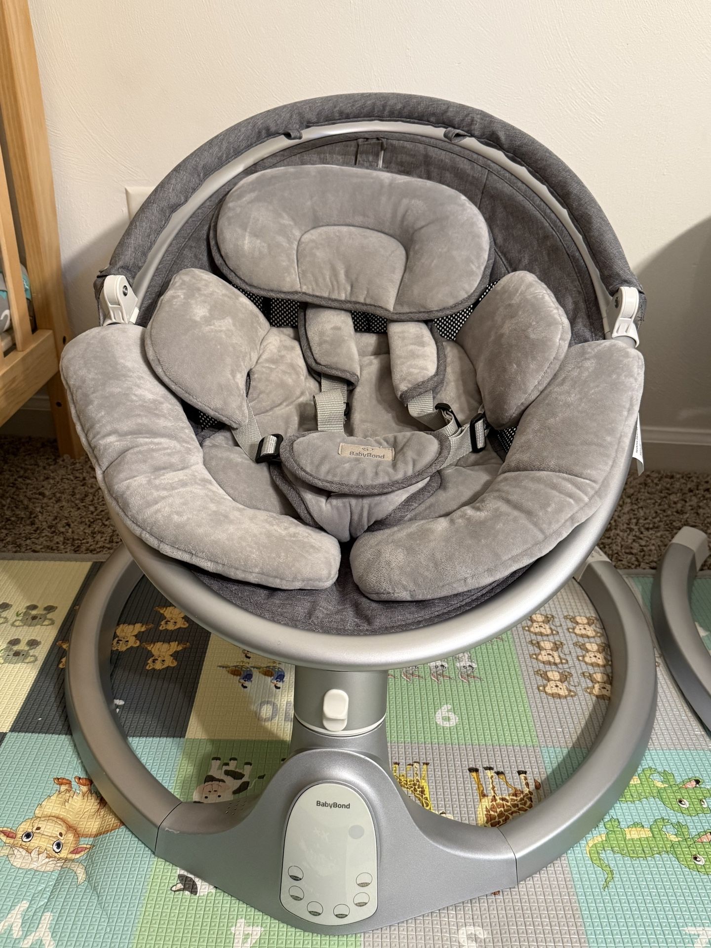 Baby Bond Swings Great Condition 