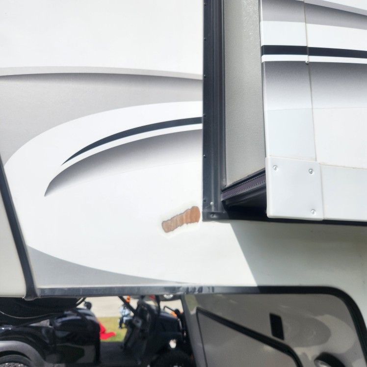 Rv fiberglass