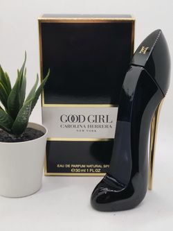 Carolina Herrera 

Good Girl Eau de Parfum

1 fl ⭐️