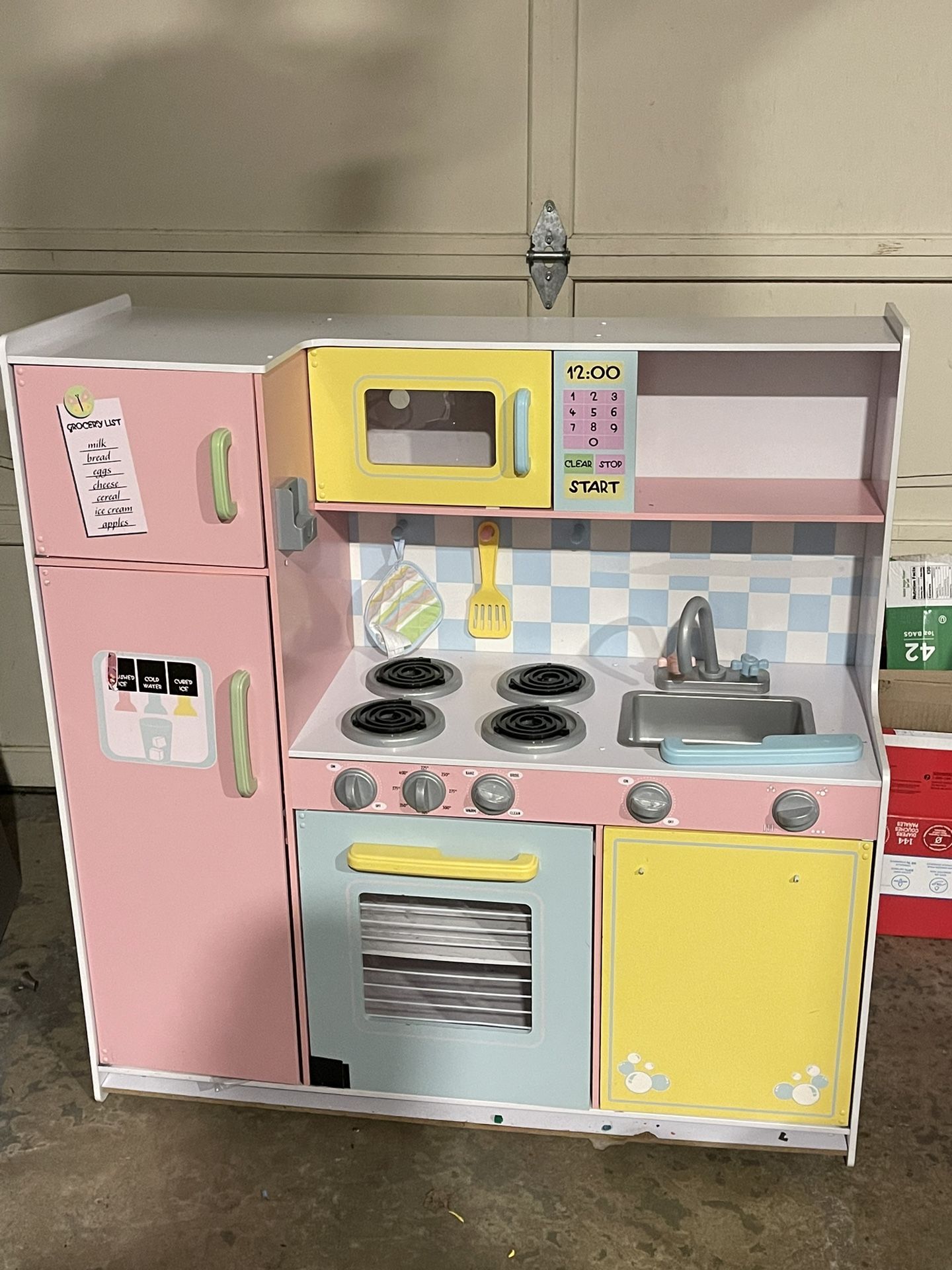 Kids Kitchen 