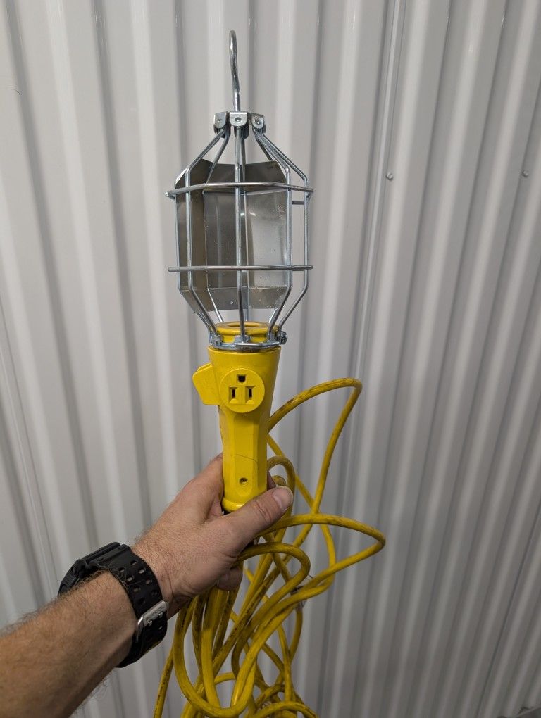 heavy-duty portable work light