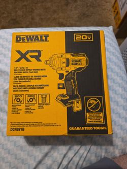 New in box dewalt impact wrench dcf891b