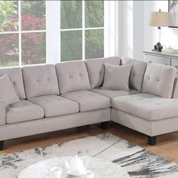 BRAND NEW 2PCS SECTIONAL SOFA SET WITH ACCENT PILLOWS INCLUDED $345