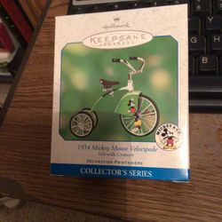 Hallmark Keepsake Ornament 1934 Mickey Mouse Velocipede. Dated 2001 NE Garland