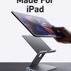 Anker 551 USB-C Hub (8-in-1, Tablet Stand)