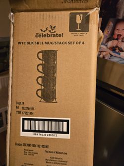 New In Box Skull Mugs 